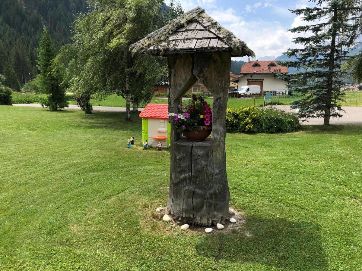 Mes Lastei Daire Campitello di Fassa Dış mekan fotoğraf