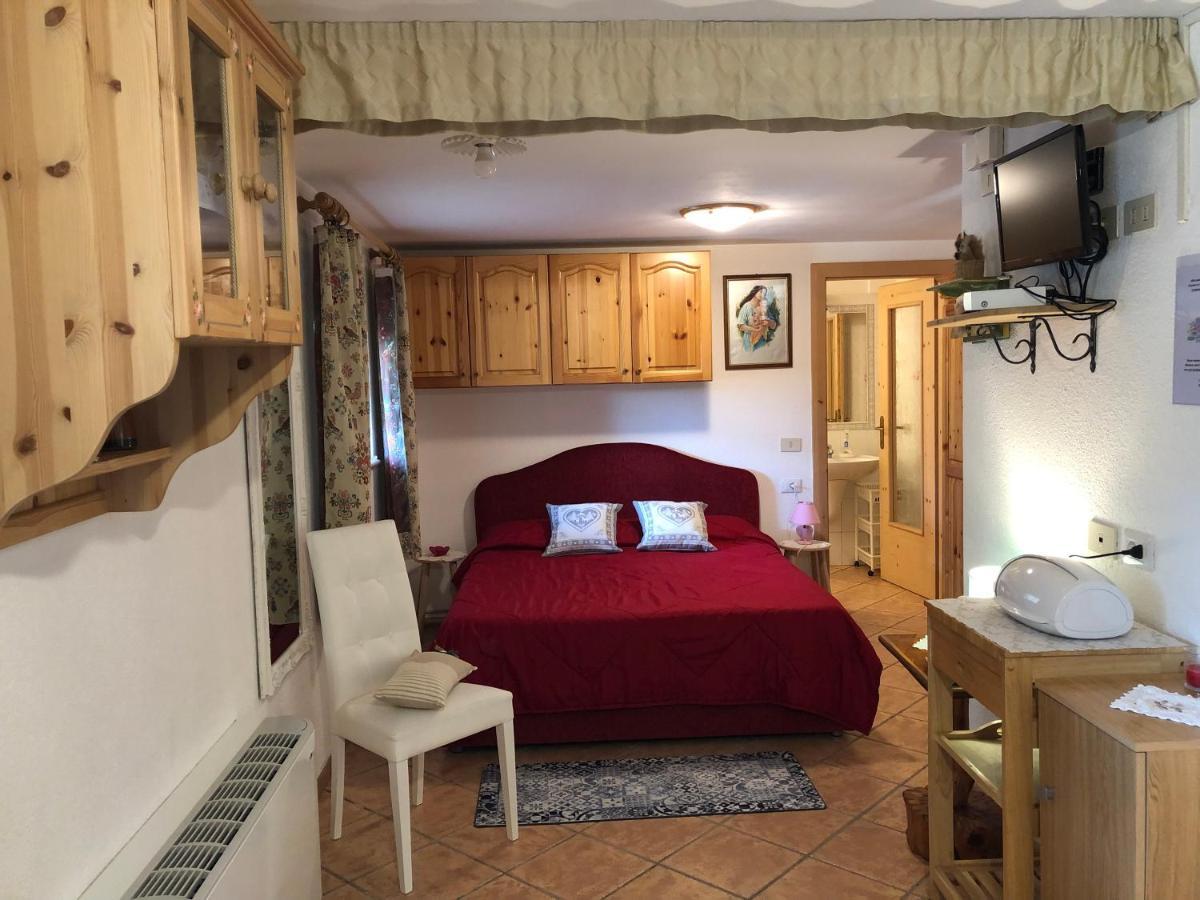Mes Lastei Daire Campitello di Fassa Dış mekan fotoğraf