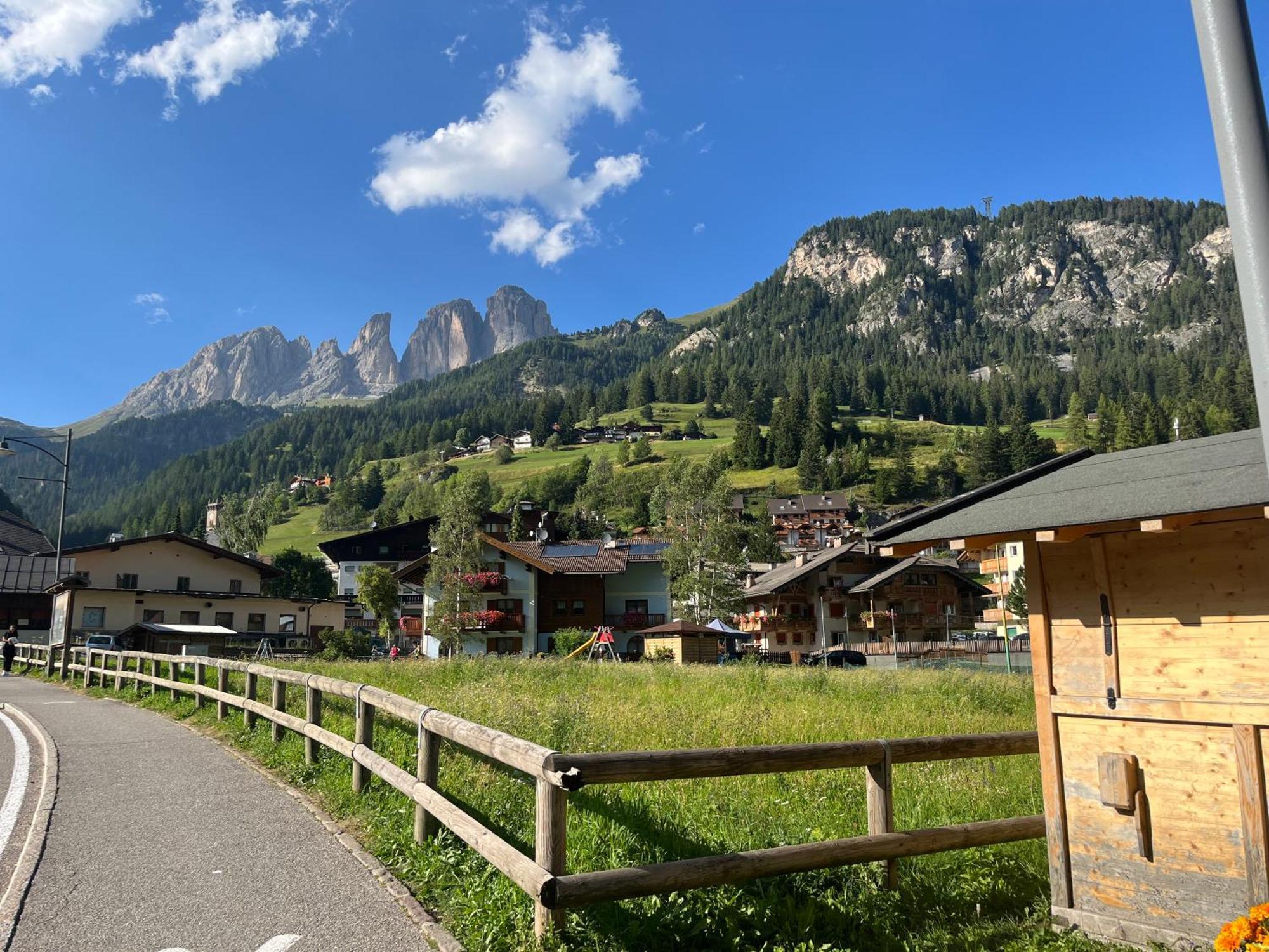 Mes Lastei Daire Campitello di Fassa Dış mekan fotoğraf
