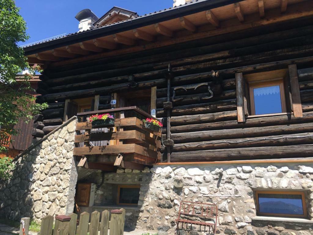 Mes Lastei Daire Campitello di Fassa Dış mekan fotoğraf